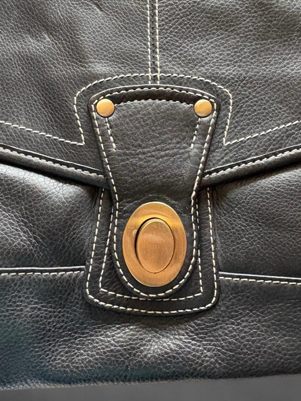 Soprano Black Leather Shoulder Bag with Gold Hardware - Picture 2 of 8